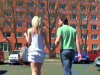 Free Sex This Slutty Blonde Decides To Fuck With The Stranger